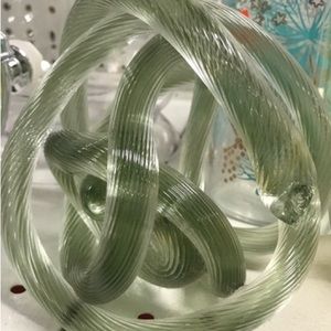 Murano glass knot